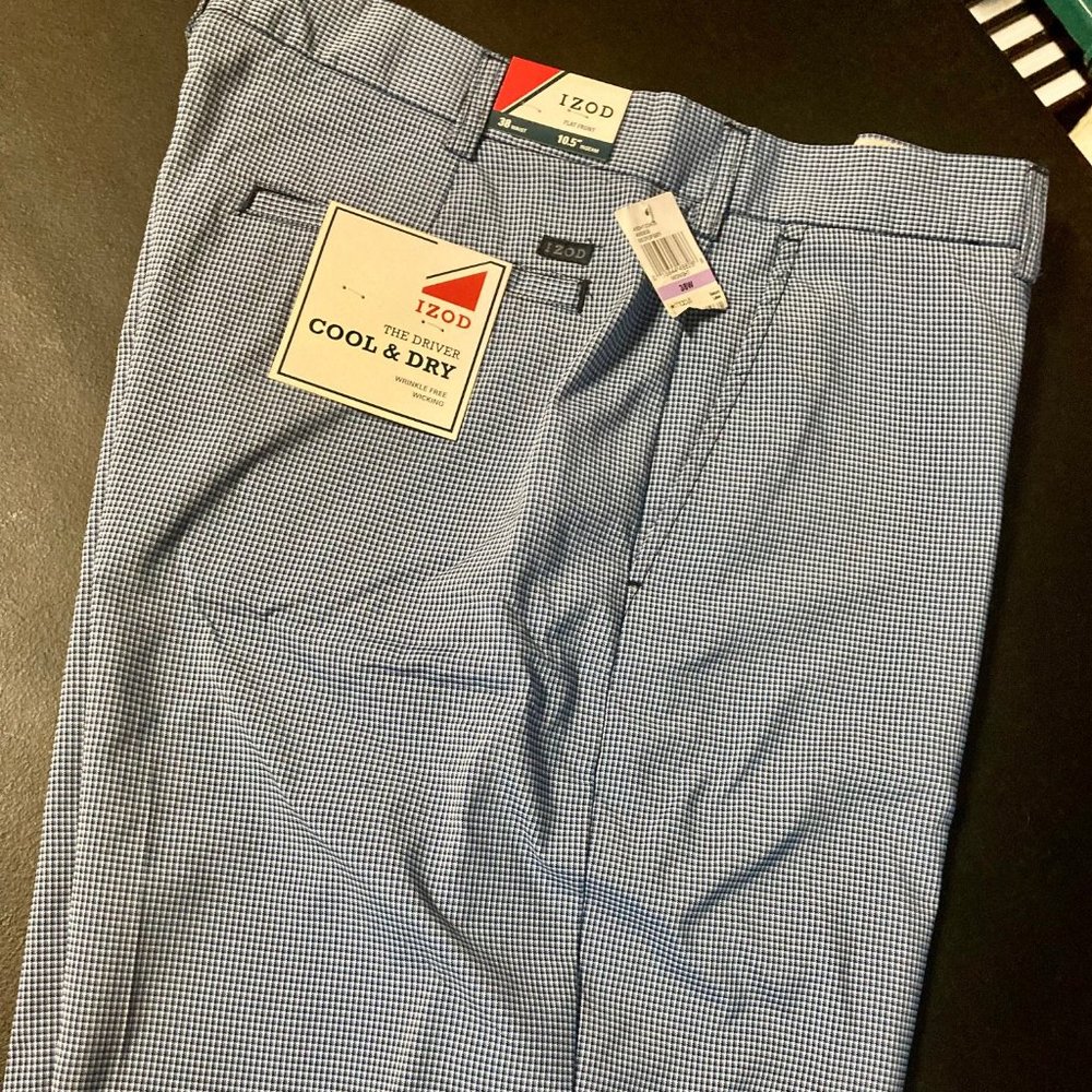 Izod Men Shorts, The Driver, Flat Front,Cool & Dry,Wrinkle Free, Blue, NWT!